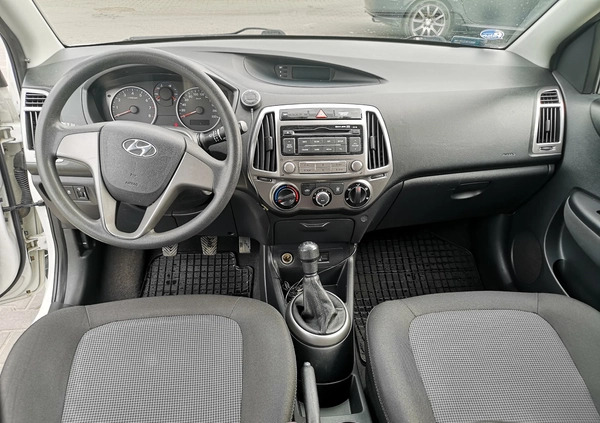 Hyundai i20 cena 29900 przebieg: 106000, rok produkcji 2013 z Kraków małe 154